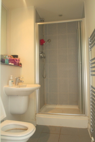  Image of 2 bedroom Apartment to rent in Devons Road London E3 at Parkview Court  London, E3 3AN