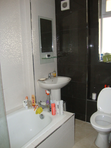  Image of 1 bedroom Flat to rent in Pentonville Road London N1 at Angel, N1 9HJ