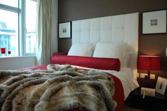  Image of 2 bedroom Apartment to rent in Pepper Street London E14 at Pepper Street  Canary Wharf, E14 9RB