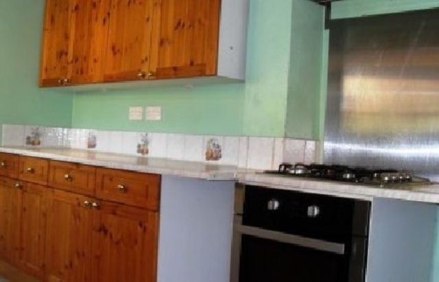  Image of 4 bedroom House Share to rent in Pershore Road Selly Park Birmingham B29 at Selly Oak West Midlands Selly Oak, B29 7NX