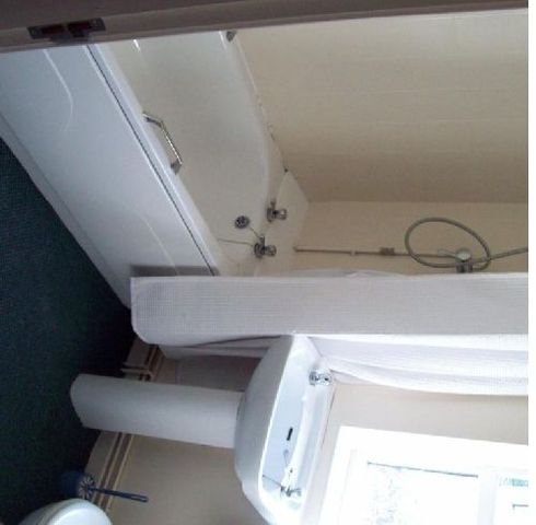  Image of 6 bedroom House Share to rent in Pershore Road Selly Park Birmingham B29 at Selly Park West Midlands Selly Park, B29 7PU