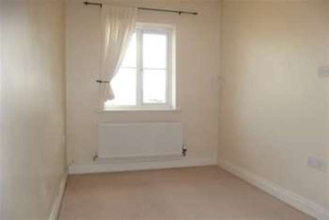 Image of 2 bedroom Detached house to rent in Burnet Close Pinewood Ipswich IP8 at Ipswich, IP8 3TN