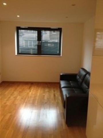  Image of 1 bedroom Flat to rent in Pinner Road North Harrow Harrow HA1 at Pinner Road The Courtyard Harrow, HA1 4BD