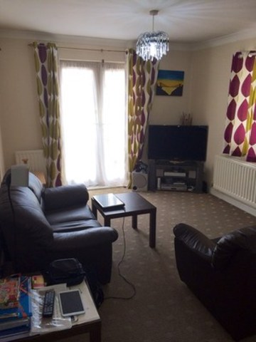  Image of 2 bedroom Flat to rent in Piper Way Ilford IG1 at PIPER WAY  ESSEX, IG1 4DE