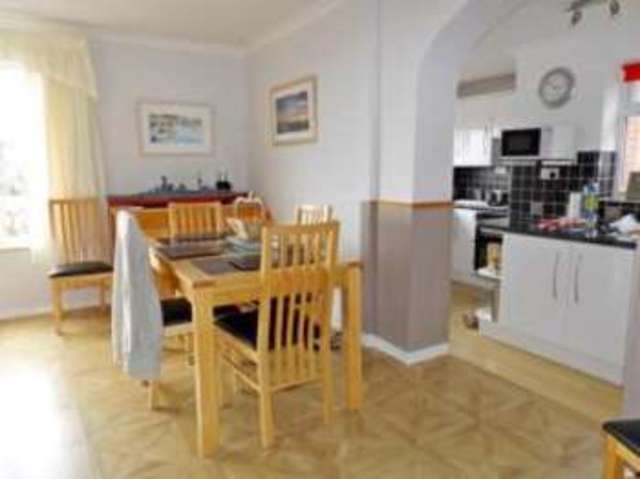  Image of 3 bedroom Bungalow for sale in Tyes Orchard Plymtree Cullompton EX15 at Plymtree Cullompton Plymtree, EX15 2JT