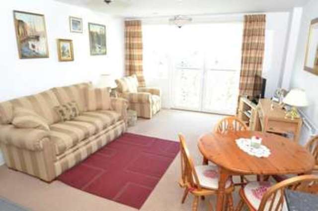  Image of 2 bedroom Flat for sale in High Street Poole BH15 at 41 High Street  Poole, BH15 1EG