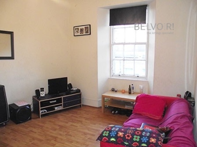  Image of 4 bedroom Flat to rent in Port Street Stirling FK8 at Stirling Town Stirling Stirling, FK8 2LD