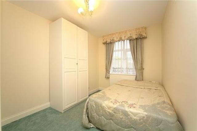  Image of 2 bedroom Flat to rent in Powys Lane London N13 at Powys Lane  Palmers Green, N13 4HN