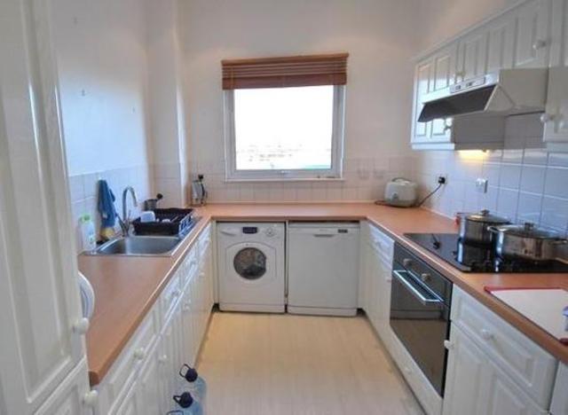 Image of 3 bedroom Apartment to rent in Taeping Street London E14 at Premier Place  Canary Wharf, E14 9UN