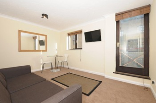  Image of 1 bedroom Flat to rent in Prospect Place Wapping Wall London E1W at Prospect Place Wapping Wall London, E1W 3TJ