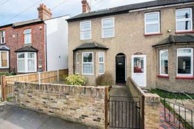  Image of 3 bedroom Semi-Detached house for sale in Puller Road Hemel Hempstead HP1 at Puller Road  Hemel Hempstead, HP1 1QN
