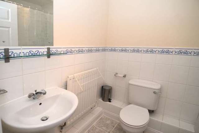  Image of 2 bedroom Apartment to rent in Delfont Close Maidenbower Crawley RH10 at Pullman Court, Delfont Close Maidenbower Crawley, RH10 7QX