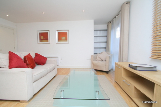  Image of 1 bedroom Apartment to rent in Hereford Road London E3 at Queensgate House  London, E3 2FN