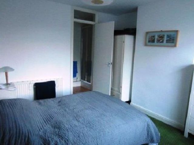  Image of 1 bedroom House Share to rent in Raddlebarn Road Selly Oak Birmingham B29 at Selly Oak West Midlands Selly Oak, B29 6HQ