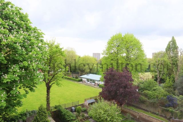  Image of 2 bedroom Flat to rent in Randolph Avenue London W9 at Randolph Avenue Array Maida Vale, W9 1DJ