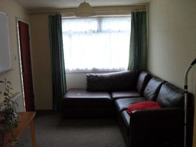  Image of 5 bedroom House Share to rent in Rebecca Drive Selly Oak Birmingham B29 at Selly Oak West Midlands Selly Oak, B29 6TP