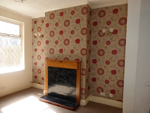  Image of 2 bedroom Terraced house to rent in Reddings Lane Tyseley Birmingham B11 at REDDINGS LANE  BIRMINGHAM, B11 3EX