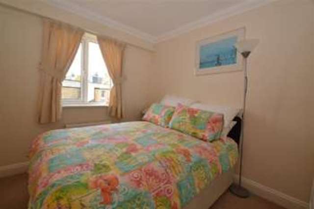  Image of 2 bedroom Apartment to rent in Hartfield Road London SW19 at Wimbledon, SW19 3SF