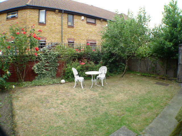  Image of 2 bedroom Detached house to rent in Reveley Square London SE16 at Rotherhithe  London, SE16 6HS