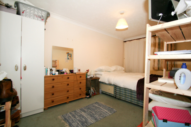  Image of 2 bedroom Flat for sale in Ireton Street London E3 at Riley House 22 Ireton Street London, E3 4XR