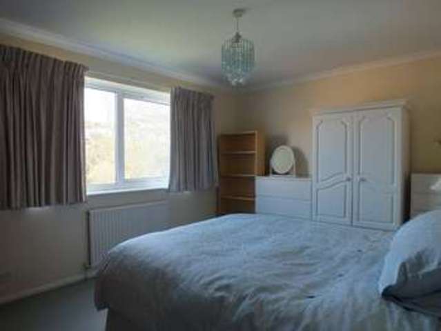  Image of 2 bedroom Flat to rent in Riseley Road Maidenhead SL6 at Maidenhead Berkshire Maidenhead, SL6 6EP