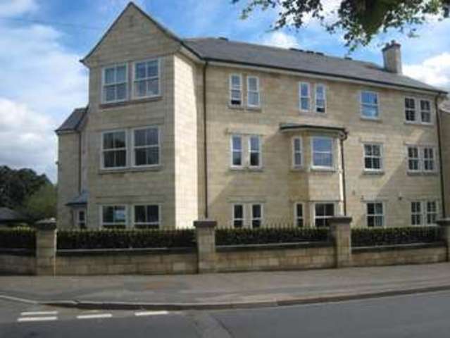  Image of 2 bedroom Flat to rent in Riverdale Gardens Boston Spa Wetherby LS23 at Boston Spa Wetherby Wetherby, LS23 6DZ