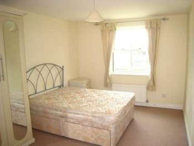  Image of 2 bedroom Flat to rent in Riverdale Gardens Boston Spa Wetherby LS23 at Boston Spa Wetherby Wetherby, LS23 6DZ