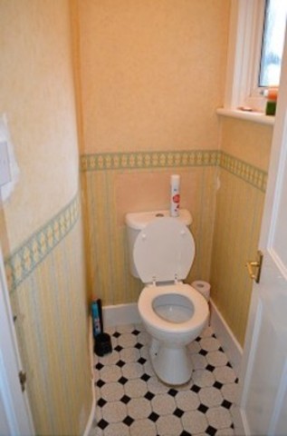  Image of 1 bedroom Flat to rent in Firs Lane London N13 at Riverway  Palmers Green, N13 5LY