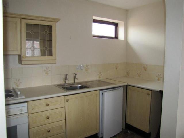  Image of 2 bedroom Apartment to rent in Rose Lane Diss IP22 at Rose Lane  DISS, IP22 4JF