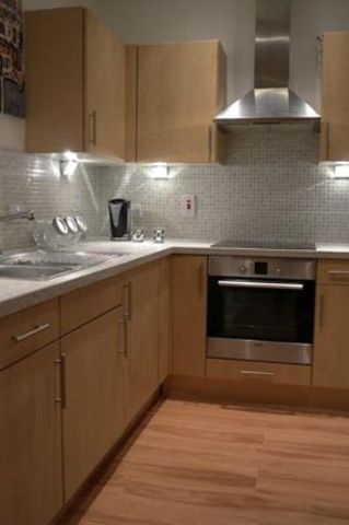  Image of 2 bedroom Ground Flat to rent in Desvignes Drive London SE13 at Rosse Gardens Desvignes Road Hither Green, SE13 6PA
