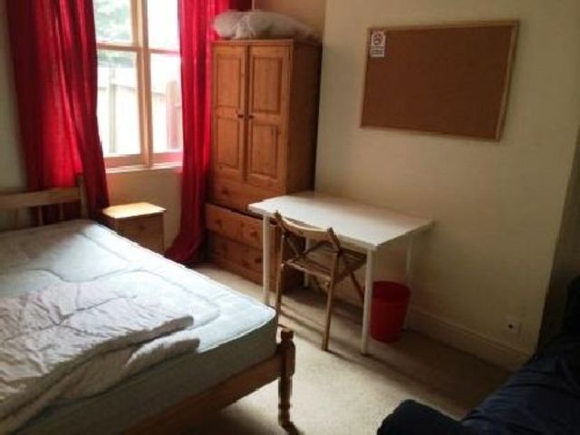  Image of 5 bedroom House Share to rent in Rotton Park Road Edgbaston Birmingham B16 at Edgbaston West Midlands Edgbaston, B16 0LB