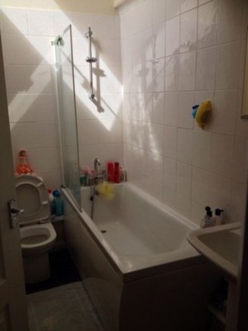  Image of 3 bedroom Terraced house to rent in Rowan Way Chadwell Heath Romford RM6 at ROWAN WAY  MARKS GATEQ, RM6 5PL