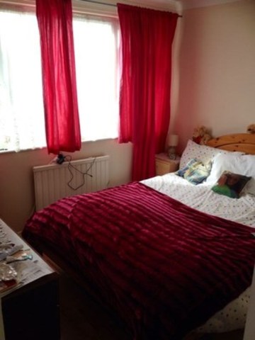  Image of 3 bedroom Terraced house to rent in Rowan Way Chadwell Heath Romford RM6 at ROWAN WAY  MARKS GATEQ, RM6 5PL