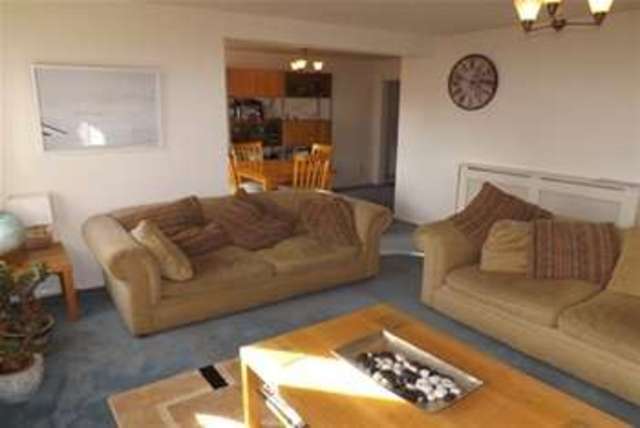  Image of 2 bedroom Flat to rent in Rownham Mead Bristol BS8 at Bristol, BS8 4YE