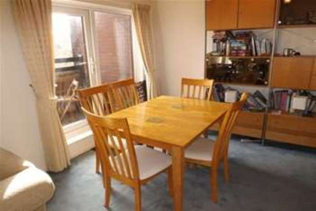  Image of 2 bedroom Flat to rent in Rownham Mead Bristol BS8 at Bristol, BS8 4YE