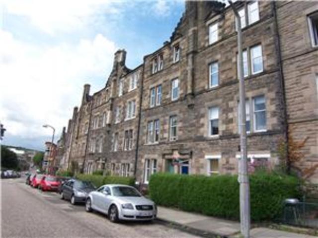  Image of 4 bedroom Flat to rent in Royal Park Terrace Edinburgh EH8 at Holyrood Edinburgh Edinburgh, EH8 8JA