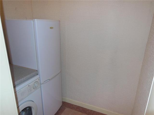  Image of 1 bedroom Flat to rent in Salamander Street Edinburgh EH6 at Leith Edinburgh Edinburgh, EH6 7HR