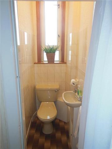  Image of 1 bedroom Flat to rent in Salamander Street Edinburgh EH6 at Leith Edinburgh Edinburgh, EH6 7HR