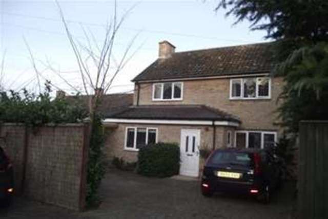  Image of 4 bedroom Detached house to rent in Santon Downham Santon Downham Brandon IP27 at Brandon, IP27 0TW