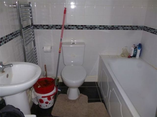  Image of 2 bedroom Flat to rent in Grosvenor Park Road London E17 at Serenity Apartments  Walthamstow, E17 9PD
