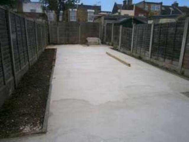  Image of 4 bedroom Detached house to rent in Seventh Avenue London E12 at Seventh Avenue  Manor Park, E12 5JQ