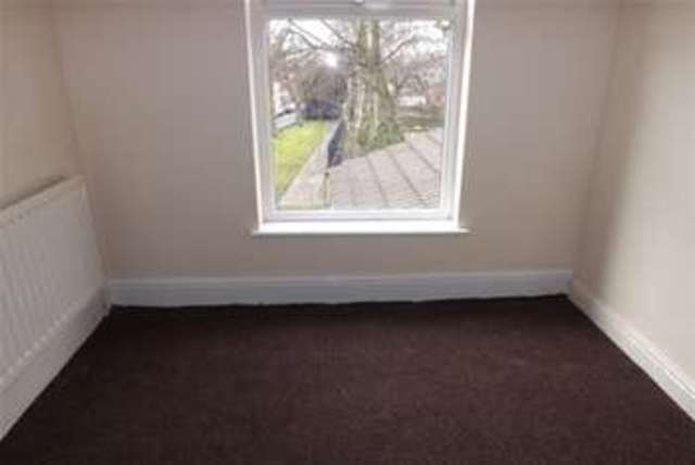  Image of 3 bedroom Detached house to rent in Sewell Street Runcorn WA7 at Runcorn, WA7 5SY