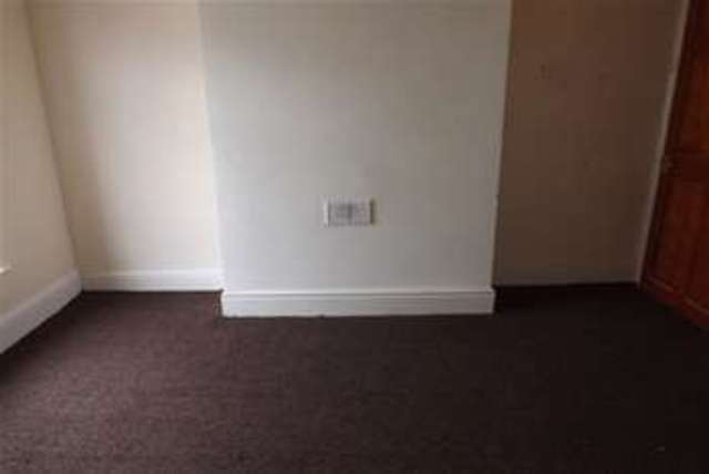  Image of 3 bedroom Detached house to rent in Sewell Street Runcorn WA7 at Runcorn, WA7 5SY