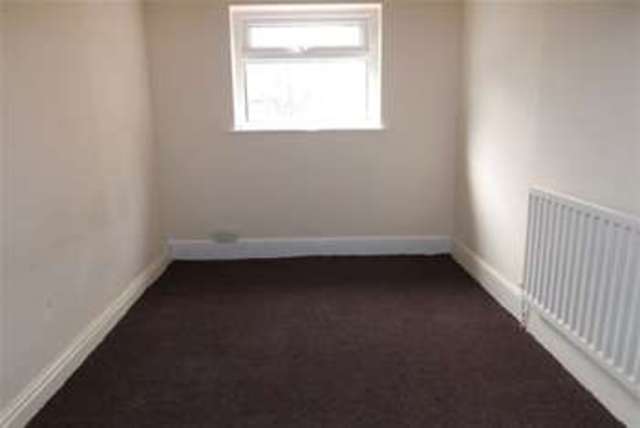  Image of 3 bedroom Detached house to rent in Sewell Street Runcorn WA7 at Runcorn, WA7 5SY