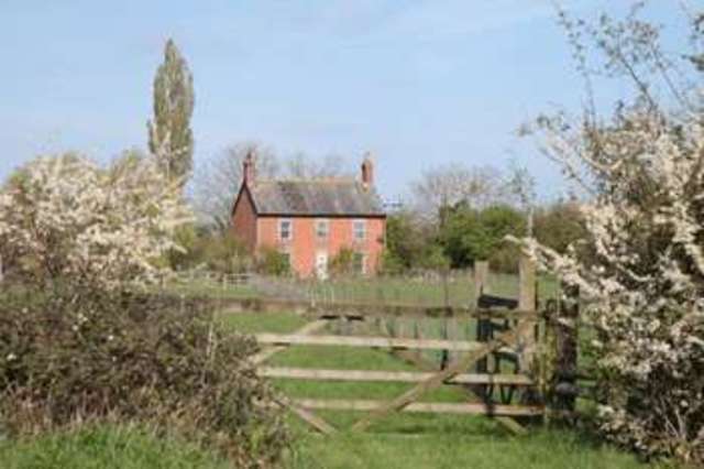  Image of 4 bedroom Detached house for sale in The Common Shelton Norwich NR15 at The Common Shelton Norwich, NR15 2SH