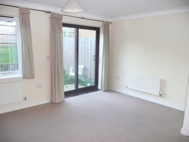  Image of 3 bedroom Semi-Detached house to rent in Forthill Place Shenley Church End Milton Keynes MK5 at Shenley Church End  Shenley Church End, MK5 6FS