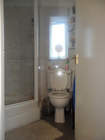 Image of Terraced house to rent in Sheppey Road Dagenham RM9 at SHEPPEY ROAD  DAGENHAM, RM9 4JU
