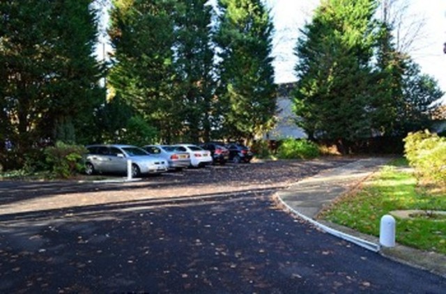  Image of 1 bedroom Flat to rent in Chase Side London N14 at Sheridan Lodge Southgate London, N14 4PJ