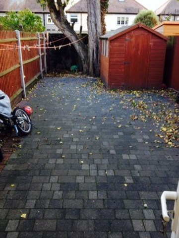  Image of 3 bedroom End of Terrace to rent in Sherman Gardens Chadwell Heath Romford RM6 at SHERMAN GARDEN CHADWELL HEATH Marks Gate, RM6 4AX