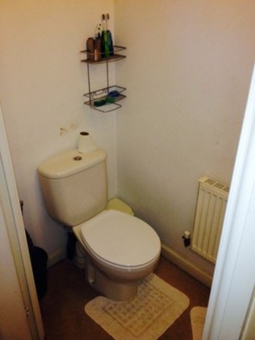  Image of 3 bedroom End of Terrace to rent in Sherman Gardens Chadwell Heath Romford RM6 at SHERMAN GARDEN CHADWELL HEATH Marks Gate, RM6 4AX